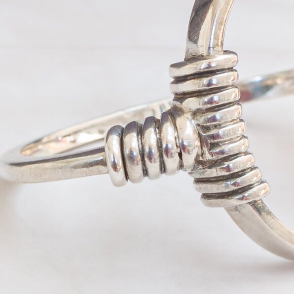 Sterling Modernist Loop Bangle (59.8g, Paris) - Picture 5 of 8